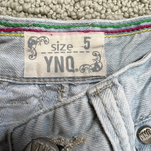 NWOT YNQ Boyfriend Distressed Jeans - Picture 6 of 13